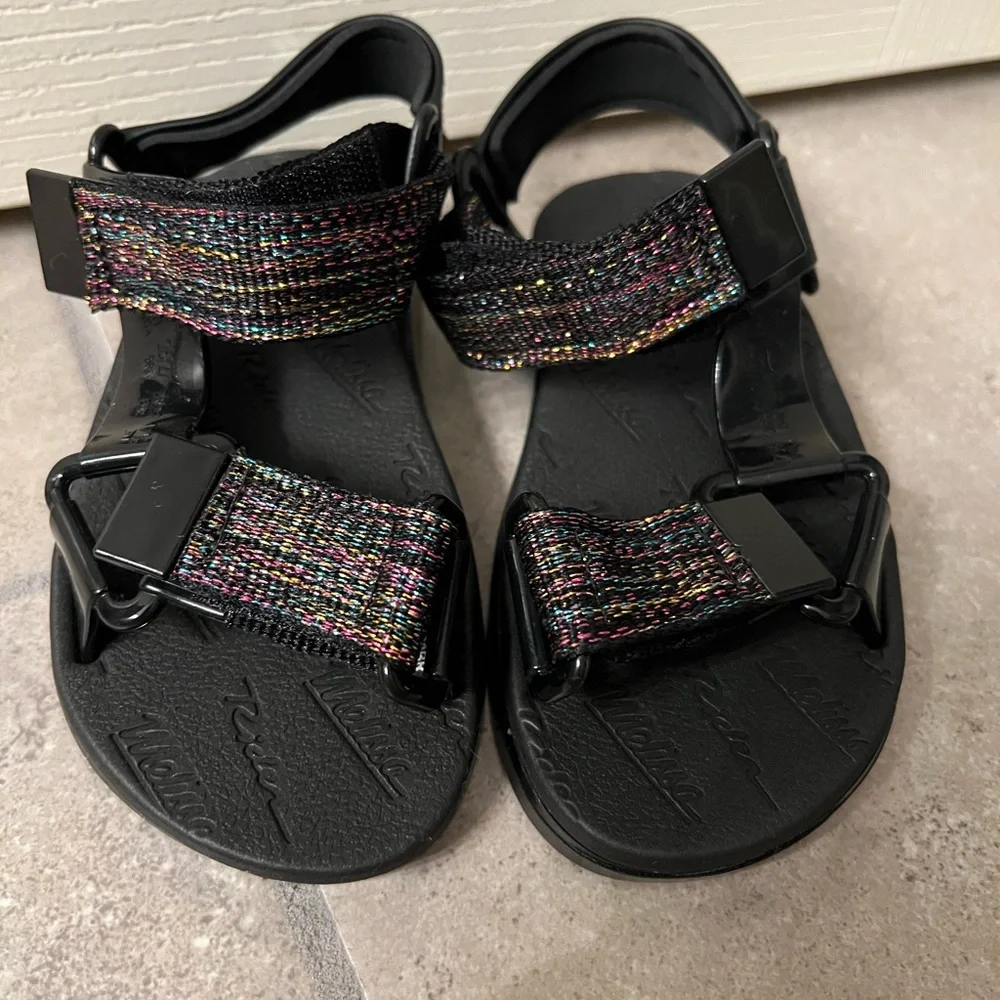 Mini Melissa Sandals - Picture 4 of 11